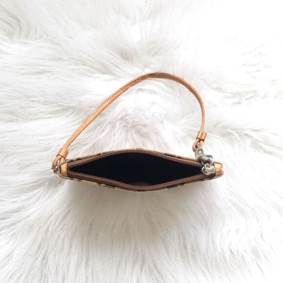 🔃Coach Signature Logo Tan Wristlet - Picture 4 of 5